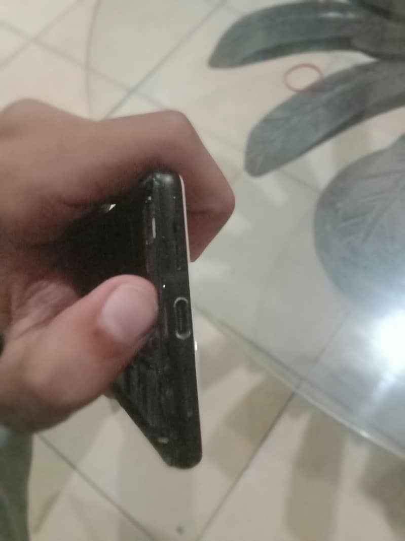 Google Pixel 6a 3
