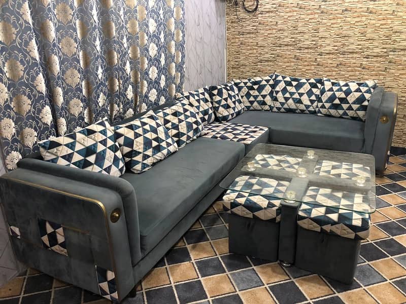 L shape sofa with table 0