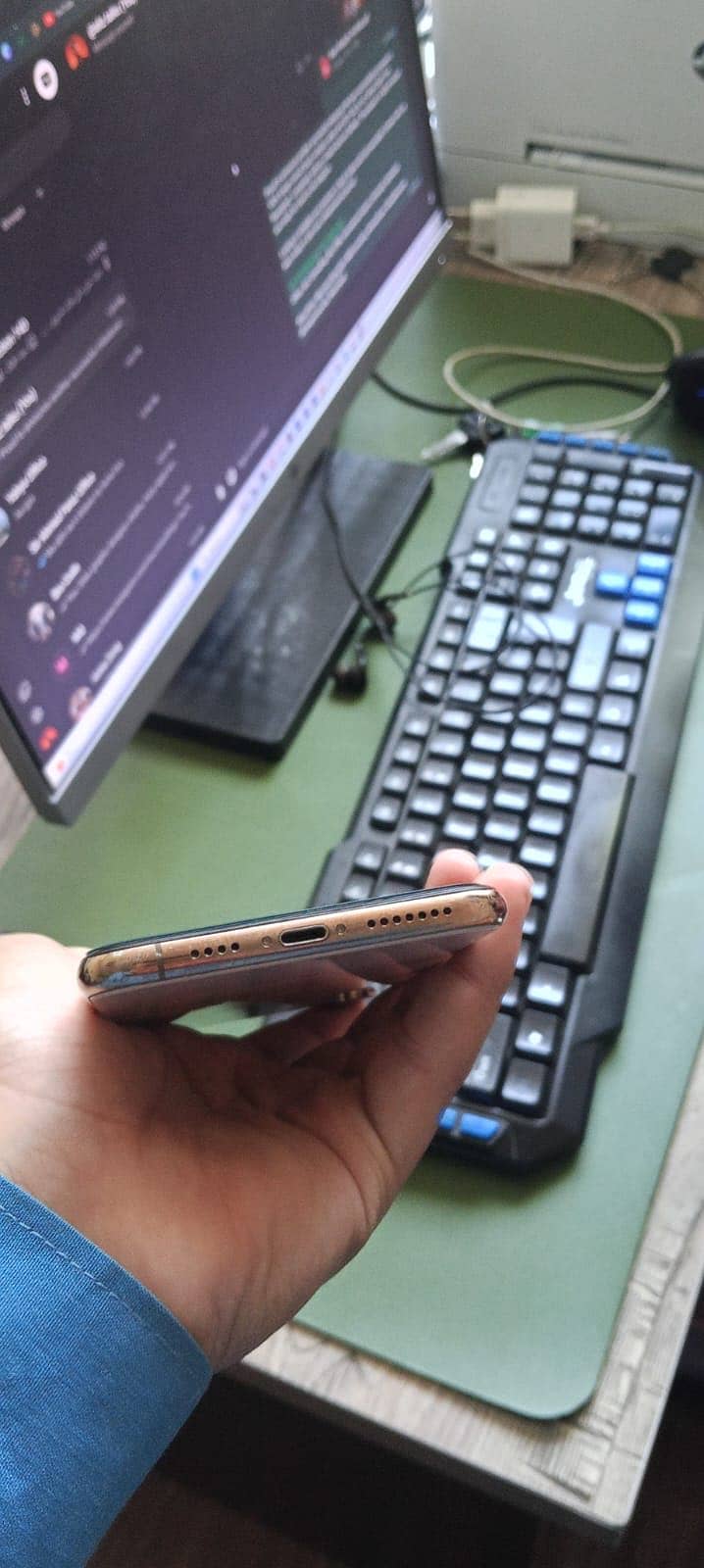 Apple iPhone XS Max 5
