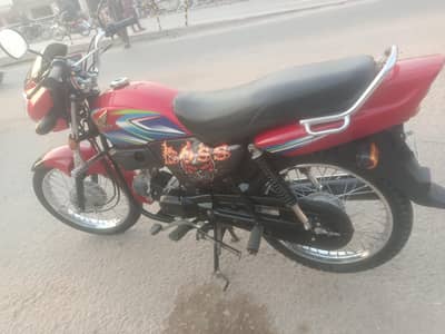 Honda pridor lush condition Punjab number