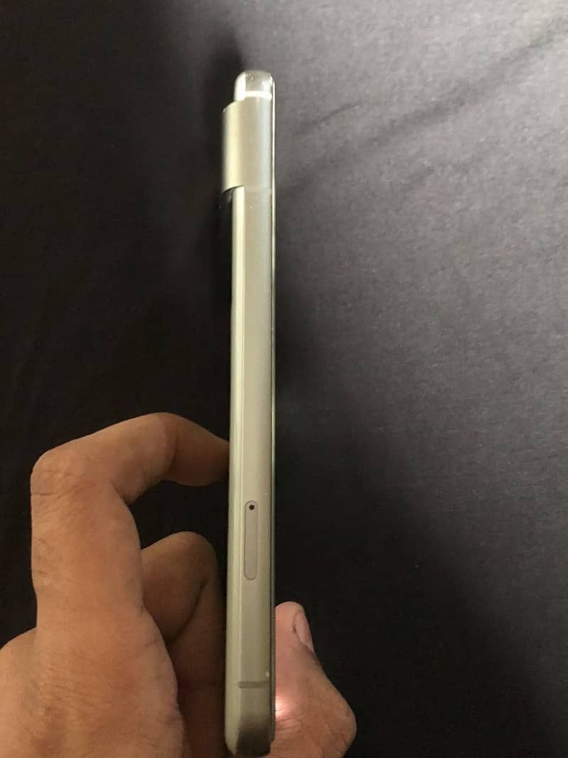 Google Pixel 8 1