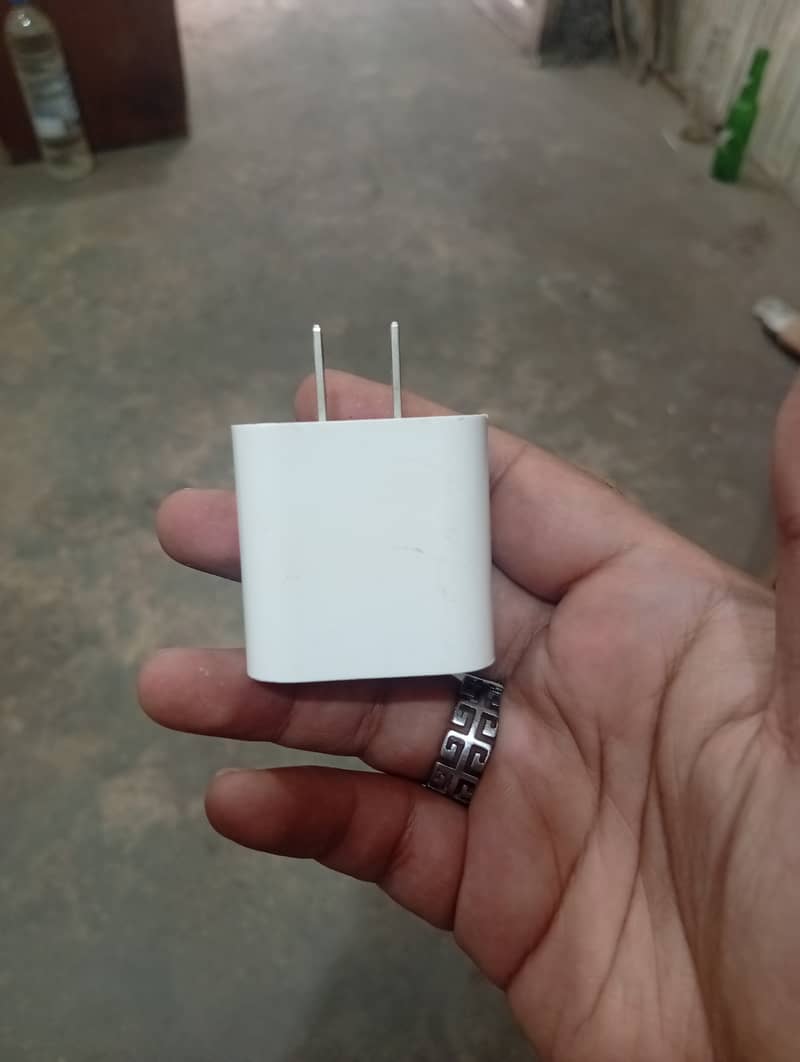 Apple iPhone 13 7