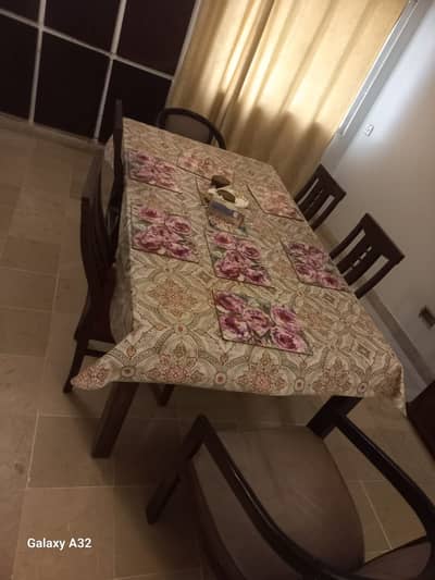 Sheesham Wood Dinning Table