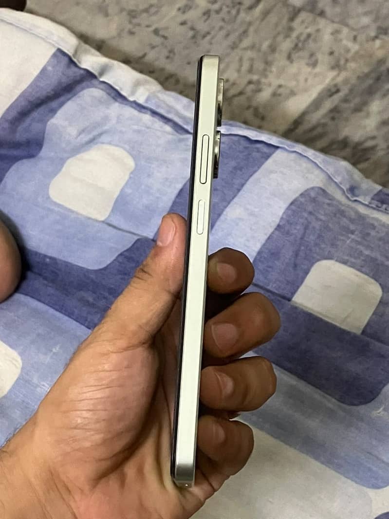 Realme Note 60x 4