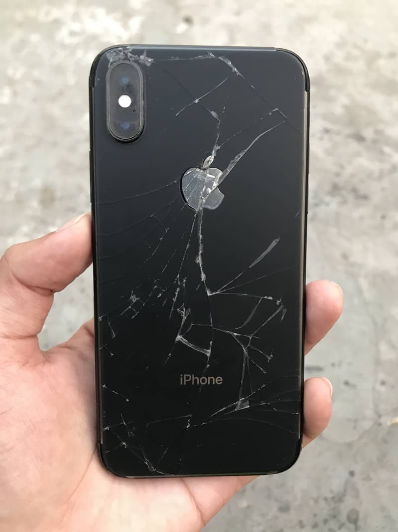 IPhone XS 4