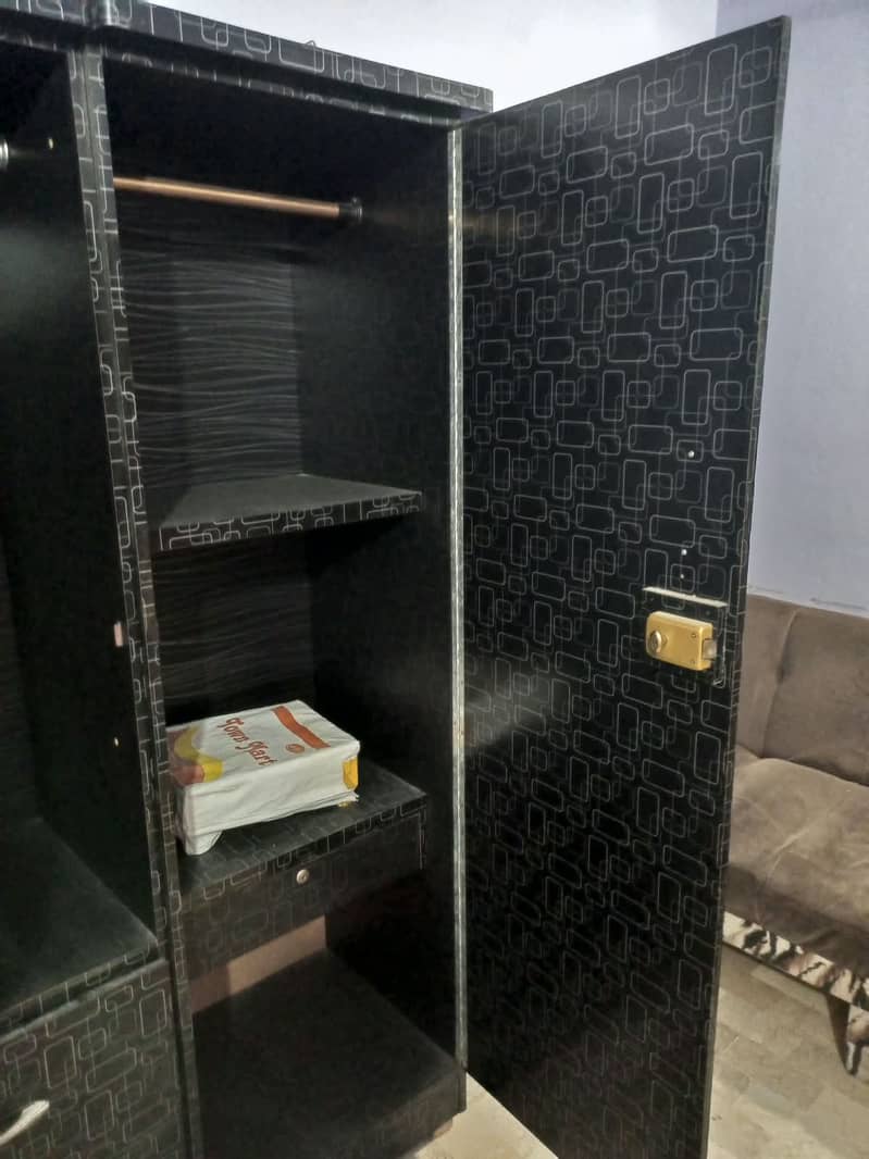 WARDROBES ALMARI 9