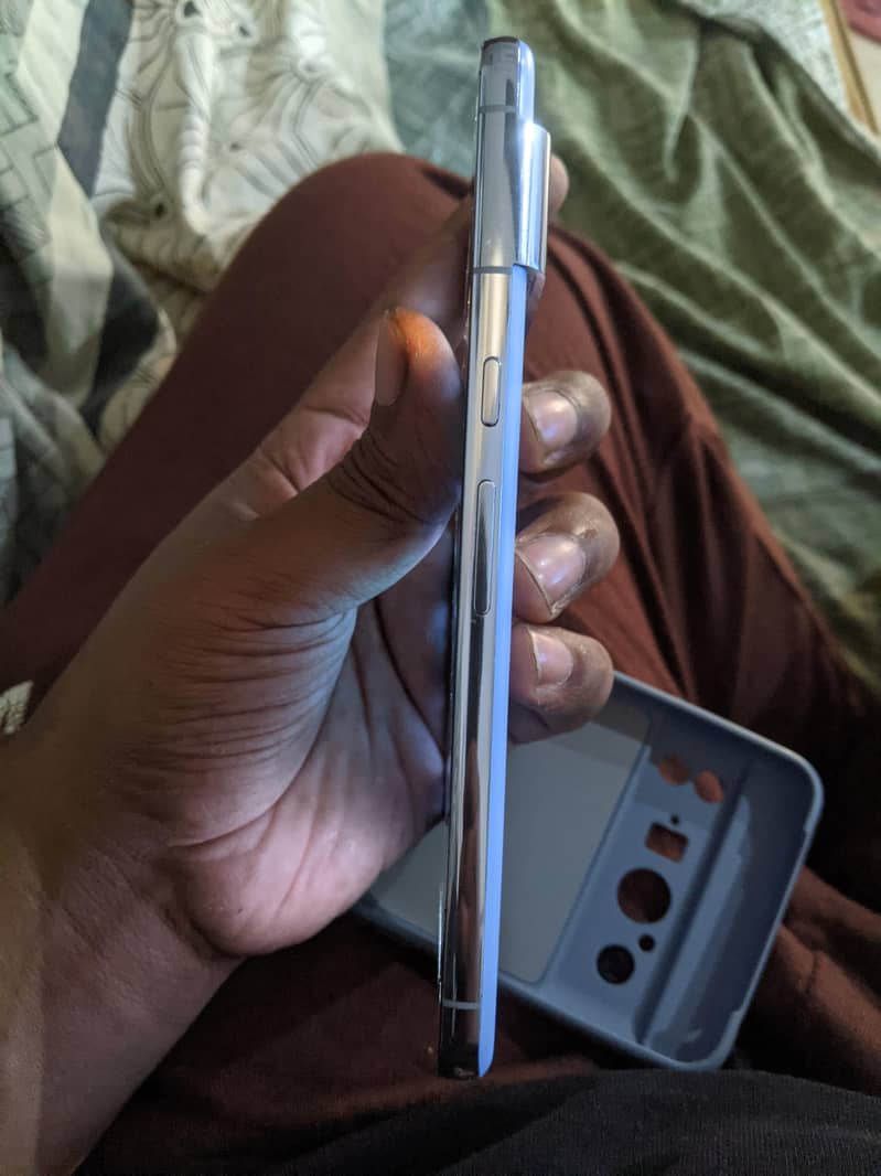 Google Pixel 8 Pro 1
