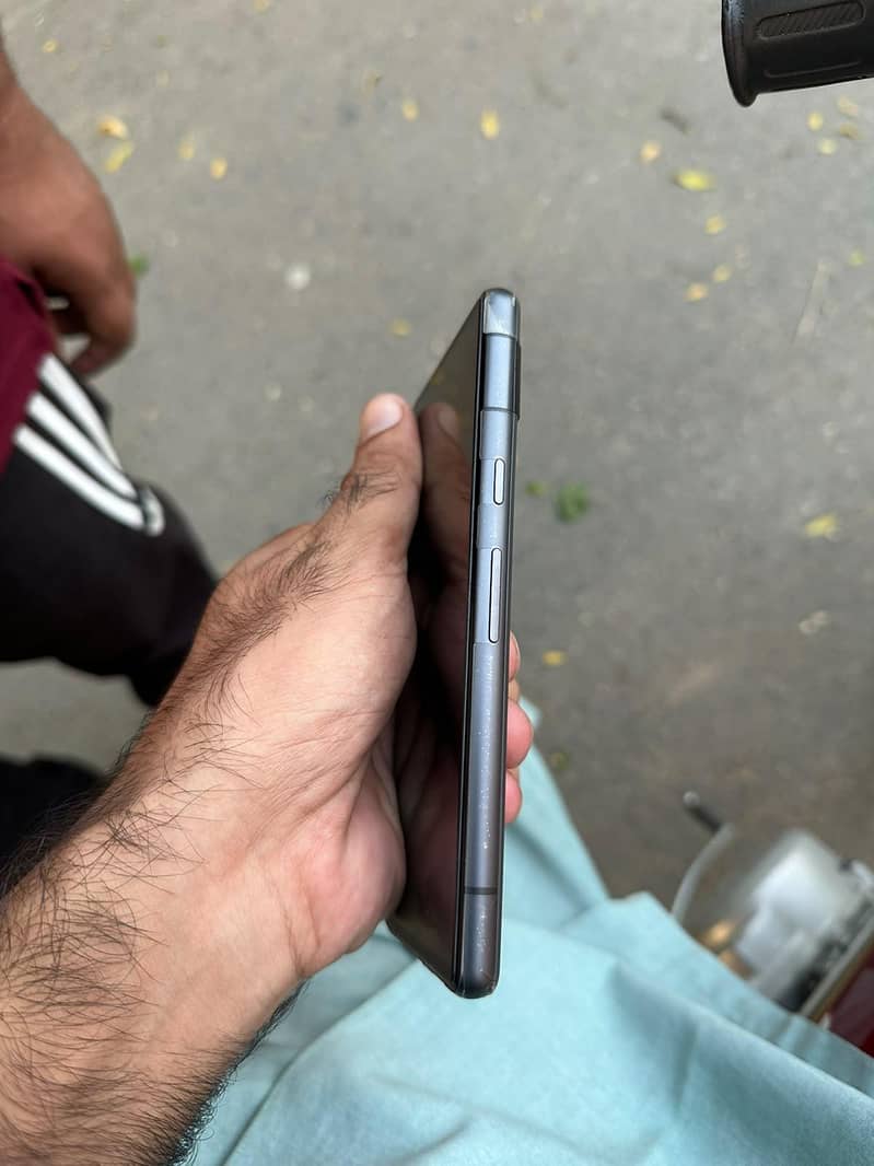 Google Pixel 7a 2