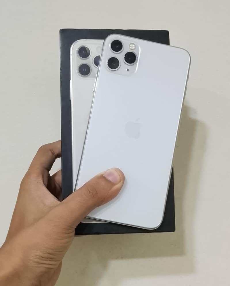 Apple iPhone 11 Pro Max. . Read description. . 0