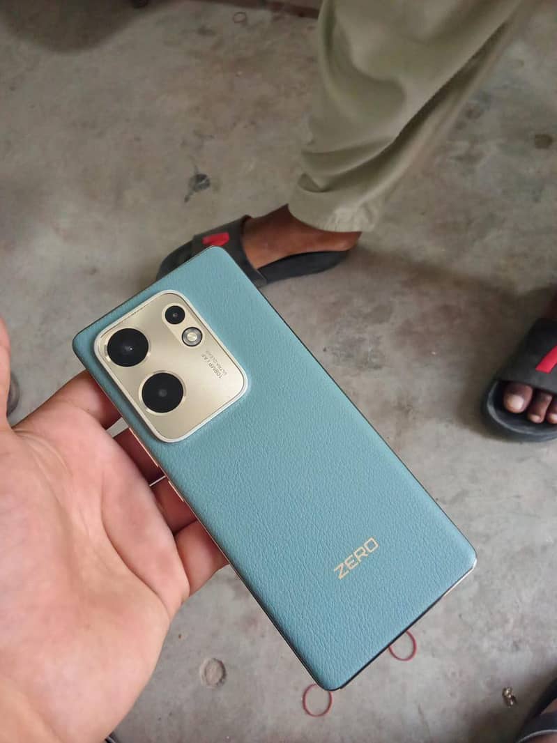 Infinix Zero 30 1