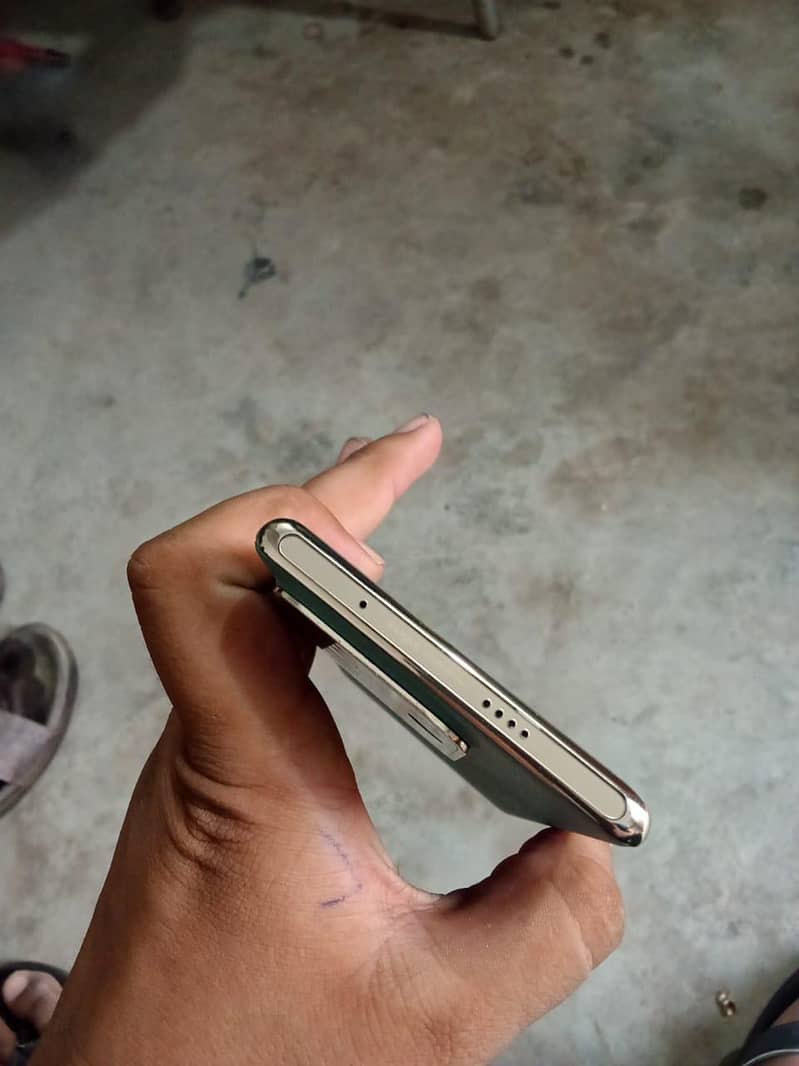 Infinix Zero 30 7