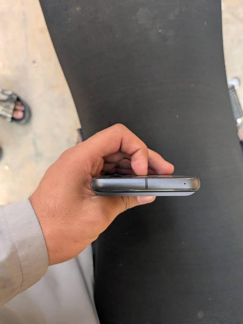 Google Pixel 8 1