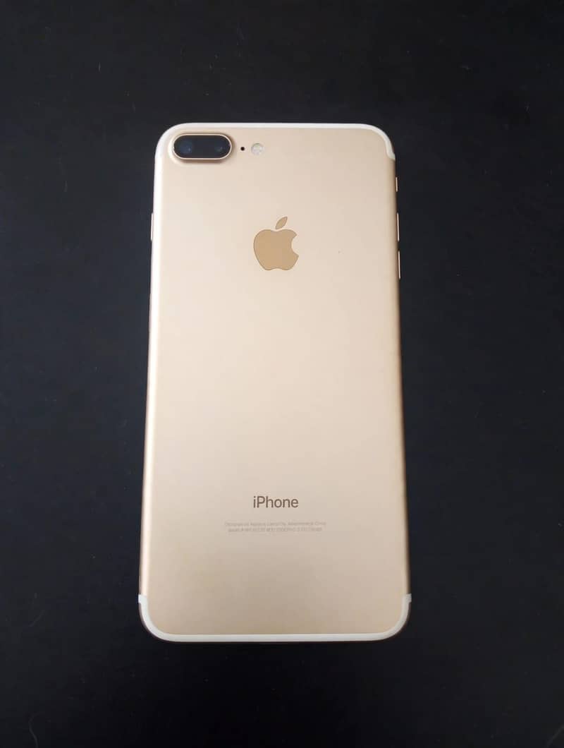 Apple iPhone 7 Plus 0
