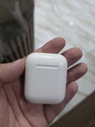 apple airpods 2nd gen , Galaxy Buds