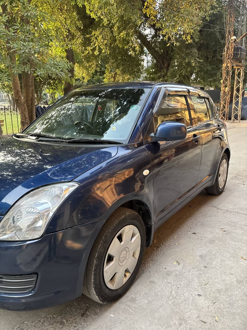 Suzuki Swift 2011 1
