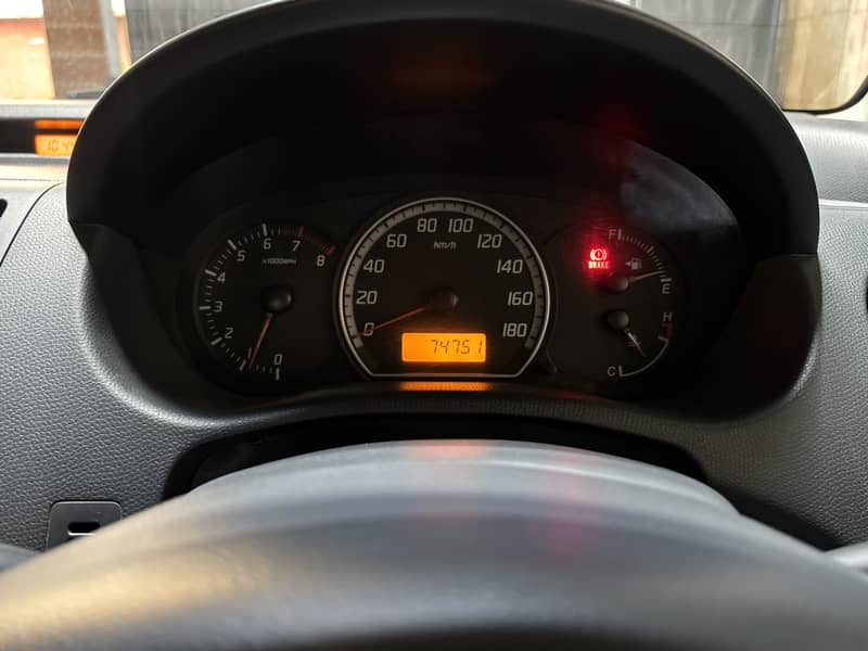 Suzuki Swift 2011 9