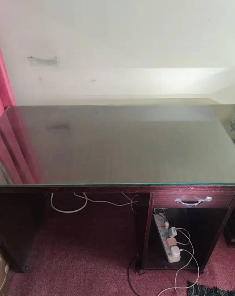 Study table/ Computer table with glass 1