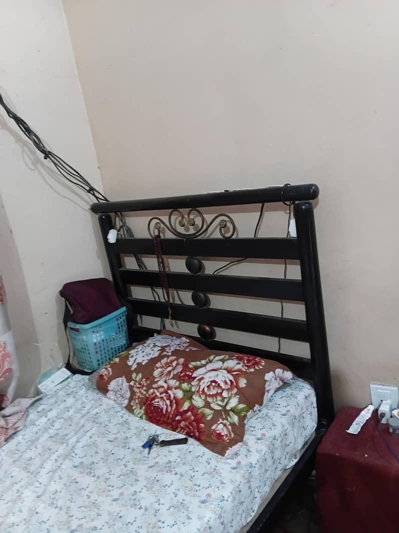 iron single bed 1