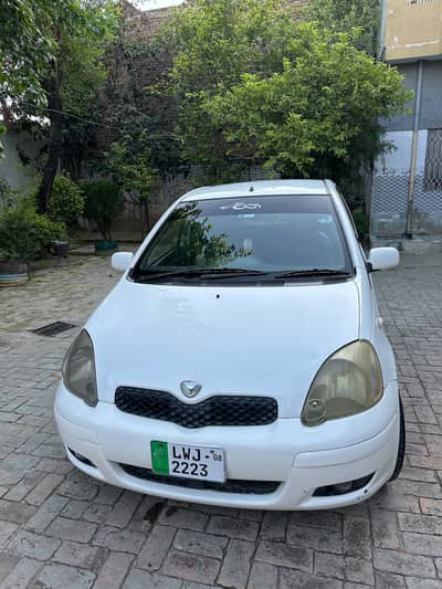 Toyota Vitz 2002