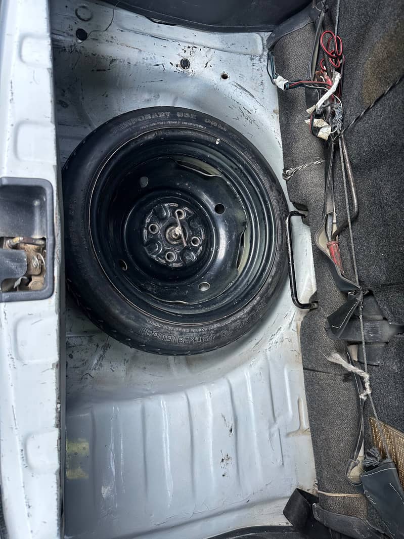 Toyota Vitz 2002 9