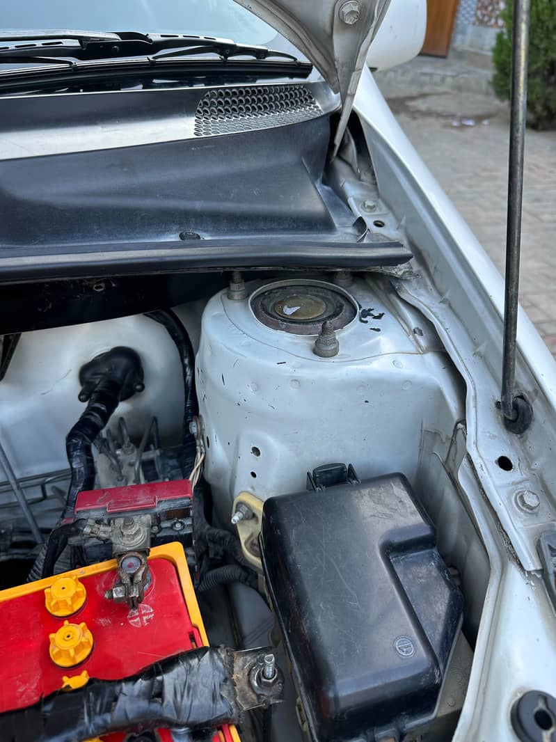 Toyota Vitz 2002 12