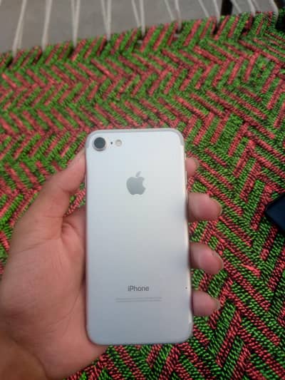 Apple iPhone 7