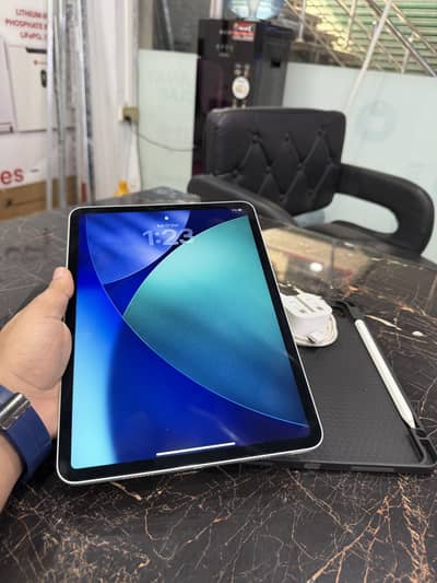 iPad Pro 512gb m1 chip 11” inches