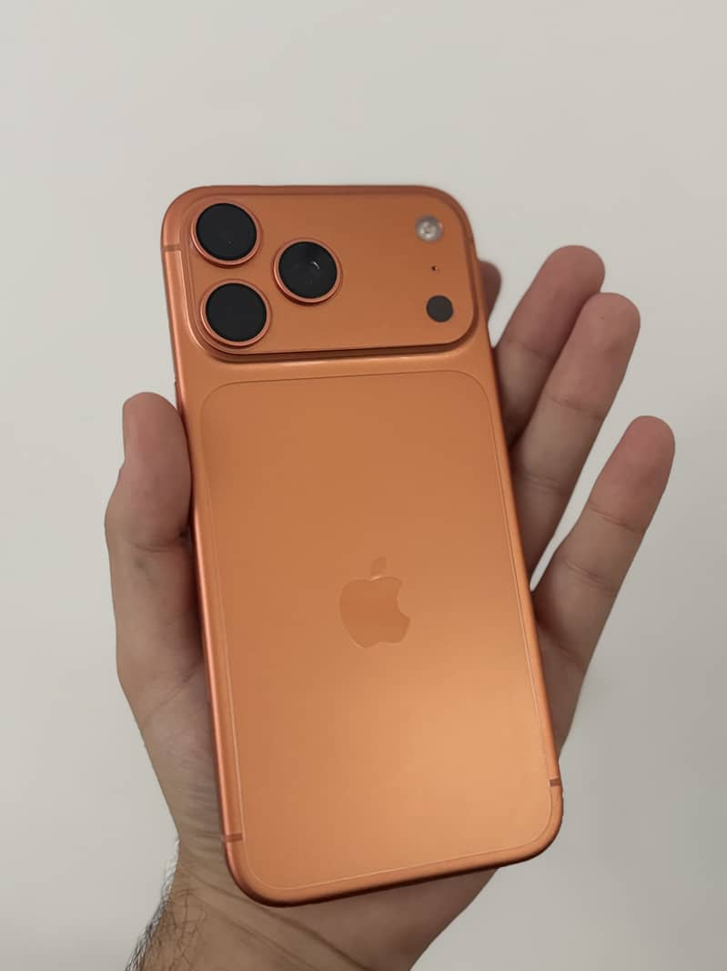 Apple iPhone 17 Pro Max 0