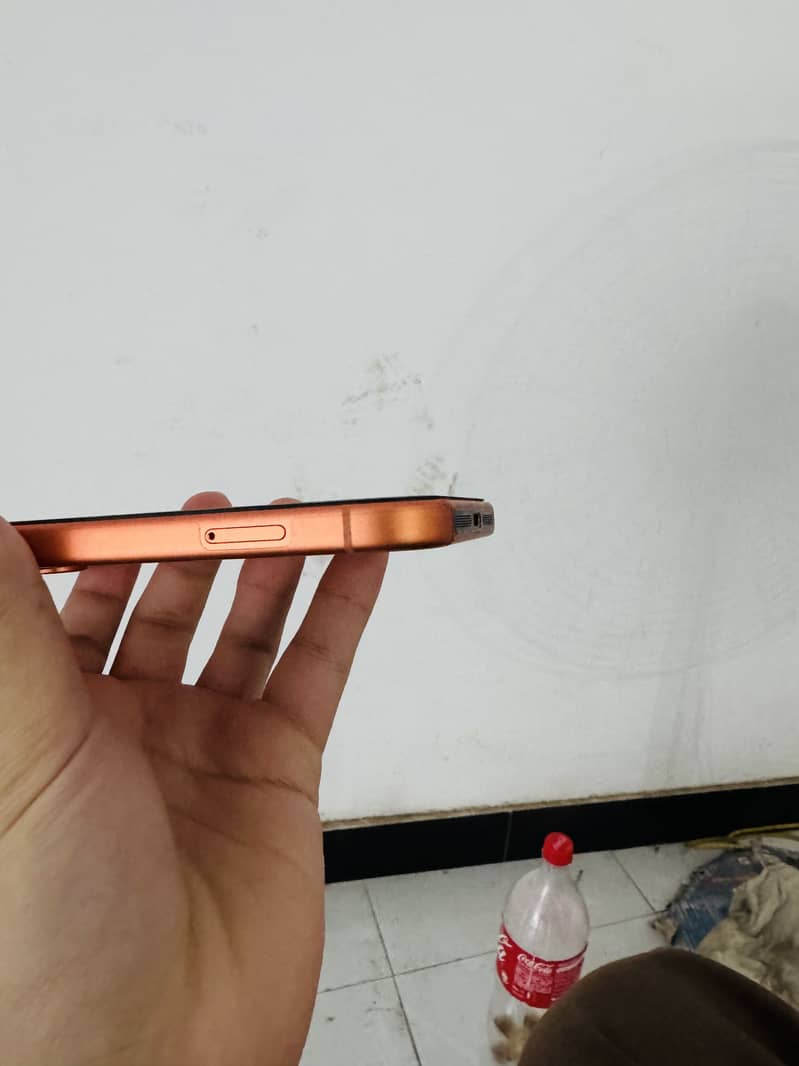 Apple iPhone 17 Pro Max 1