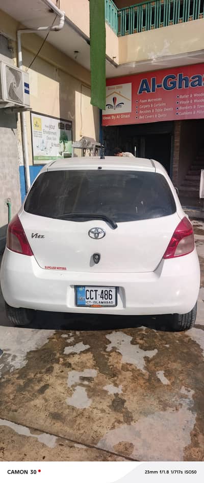 Toyota Vitz 2005
