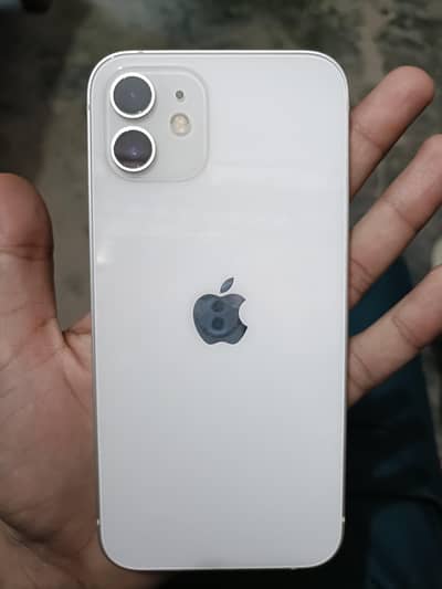 Apple iPhone 12