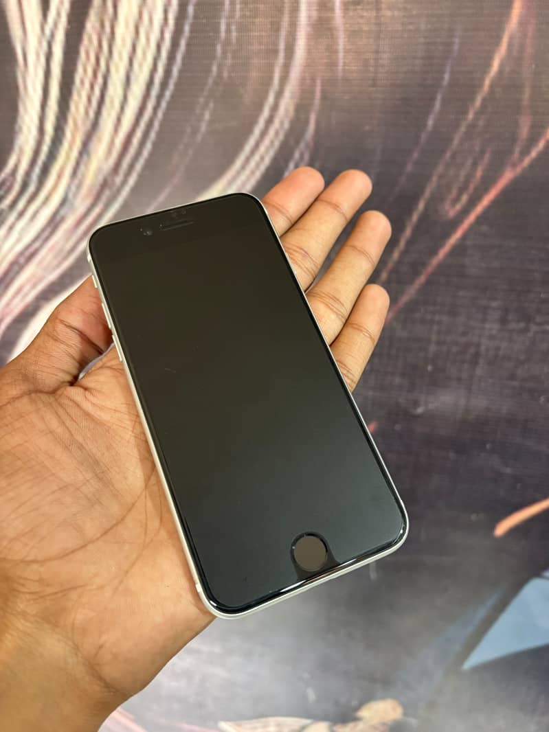 Apple iPhone SE 2