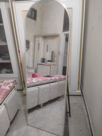 Brand new Stand Mirror