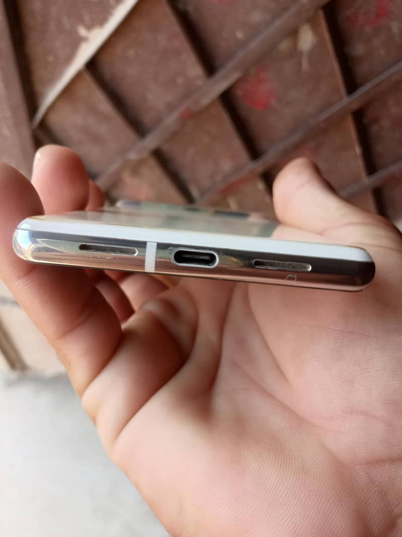 Google Pixel 6 Pro 2