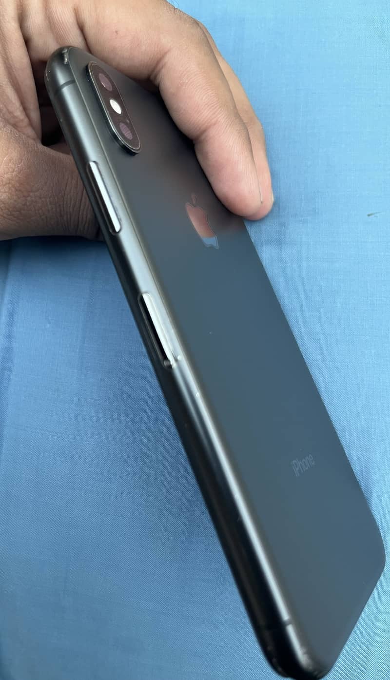 Apple iPhone X 1