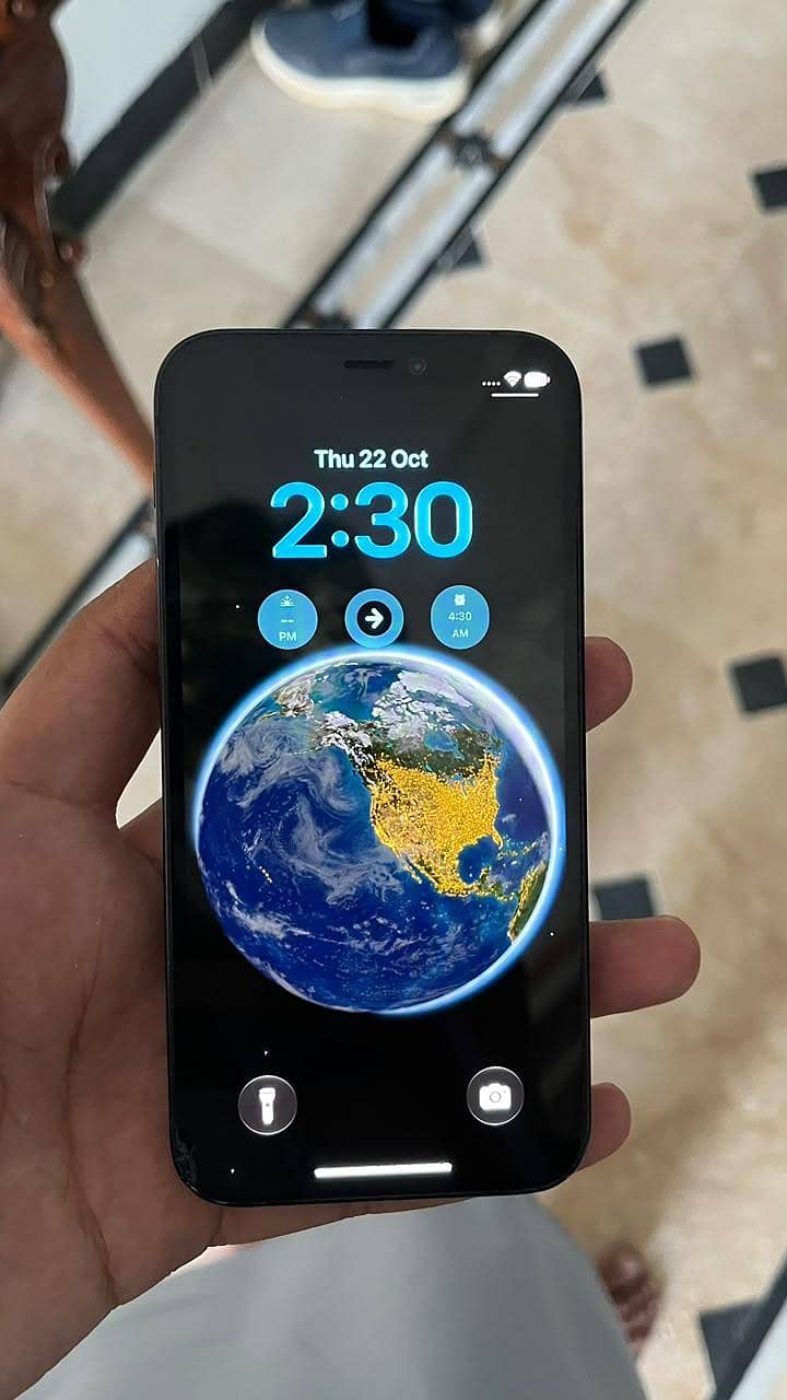 Apple iPhone 12 mini 0