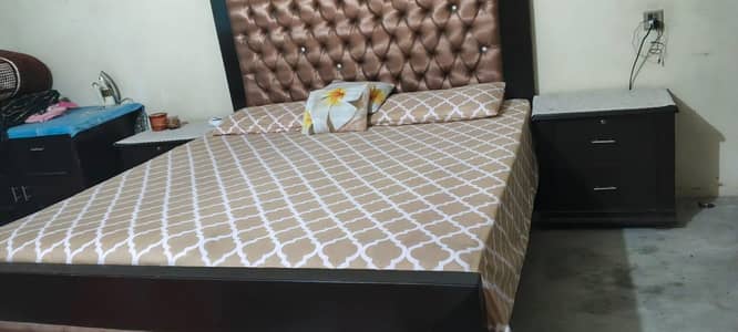 Bed set and Dressing Table