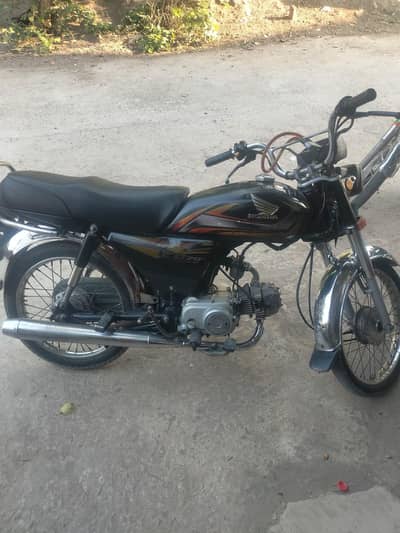 Bike used like new. 03120463451 rabta num