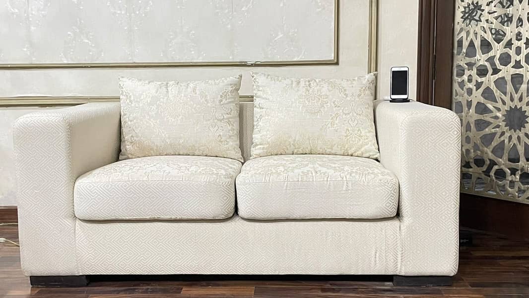 Complete Sofa set 5