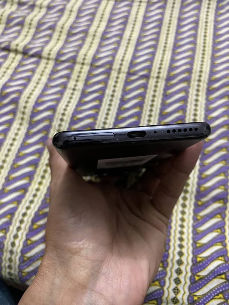 Xiaomi Redmi Note 14 Pro 4