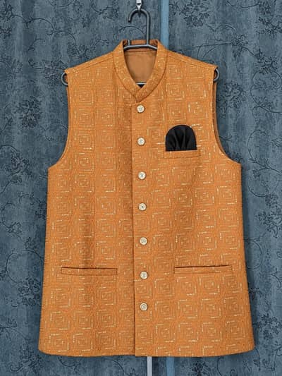 Bundle 3 branded waistcoat in 6500