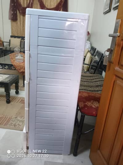 organizer for room