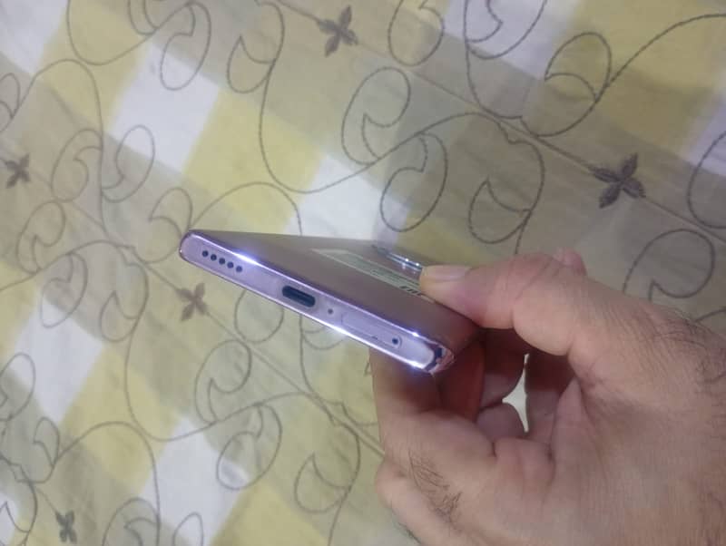 Honor 9C 4