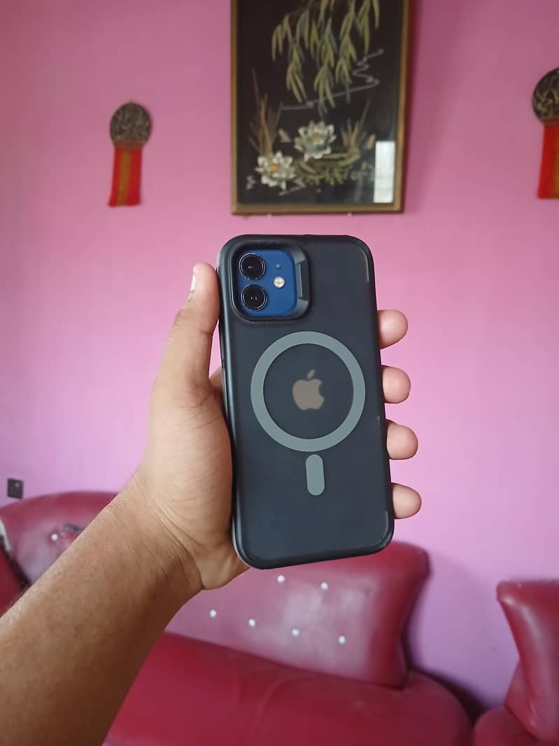 Apple iPhone 12 0