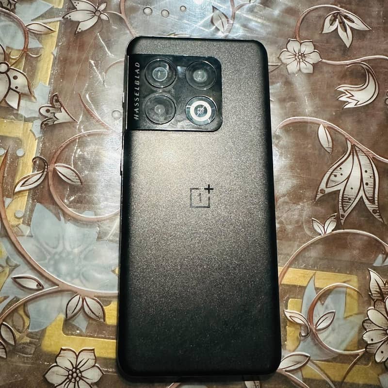 One Plus 10 Pro 0
