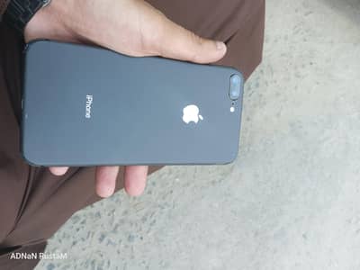Apple iPhone 8