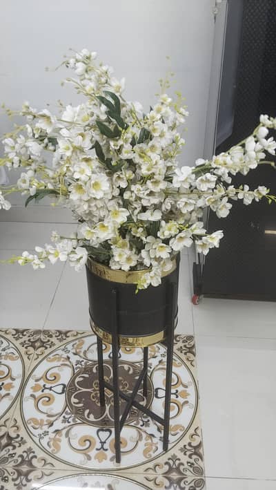 flower pot