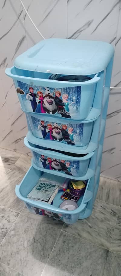 kids storage box