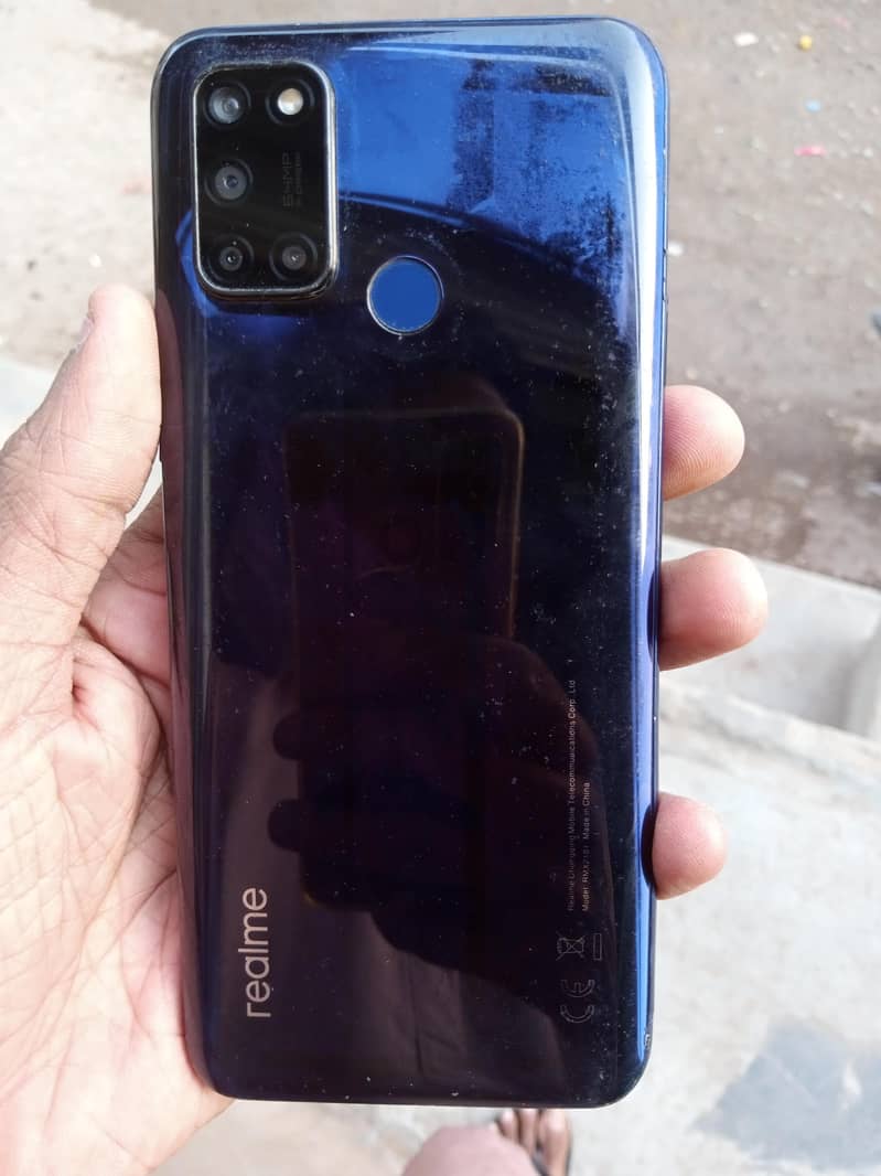 Realme C17 1
