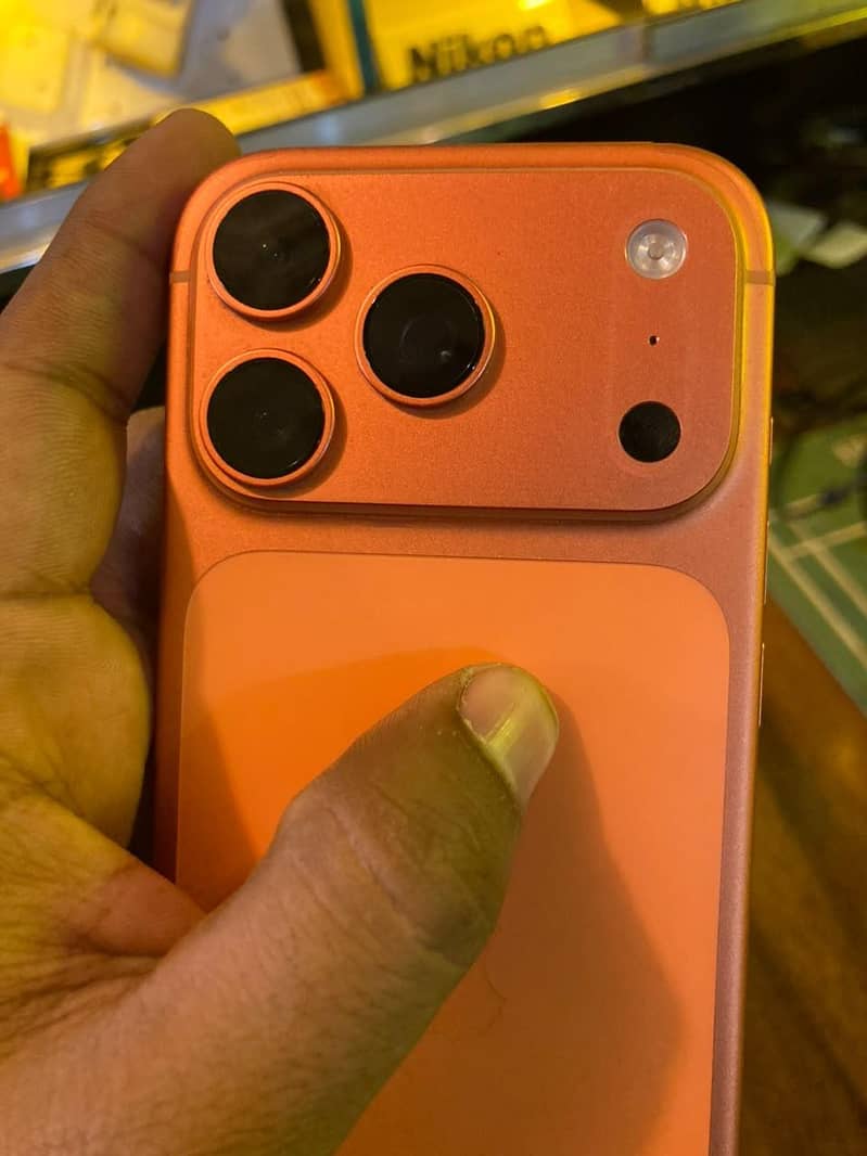 Apple iPhone 17 Pro 5